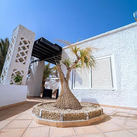 Villa Beatifull El Duque & Private Pool *